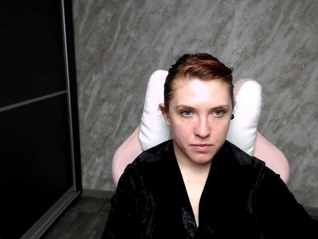 Regimasmile's BongaCams show and profile