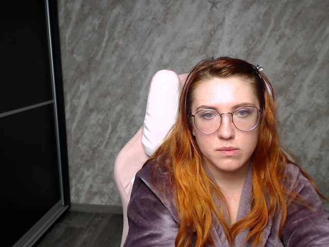 Regimasmile's BongaCams show and profile