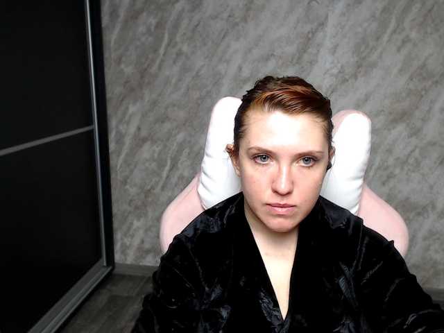 Regimasmile's BongaCams show and profile