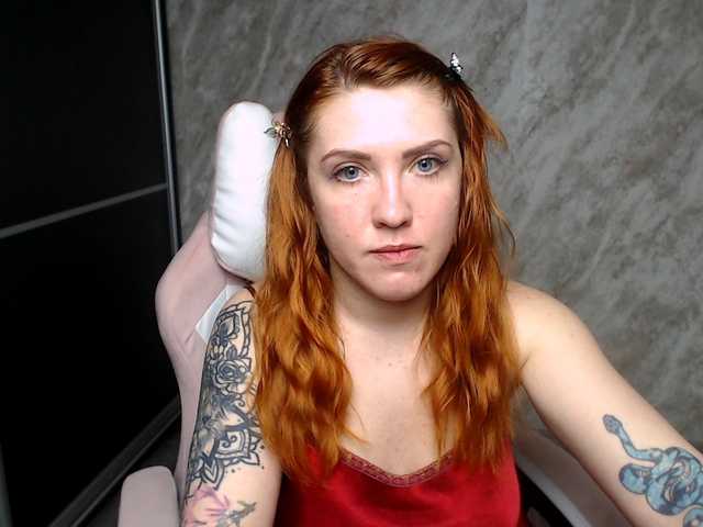 Regimasmile's BongaCams show and profile