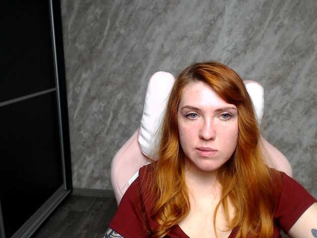 Regimasmile's BongaCams show and profile