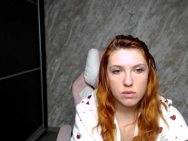 Regimasmile's BongaCams show and profile