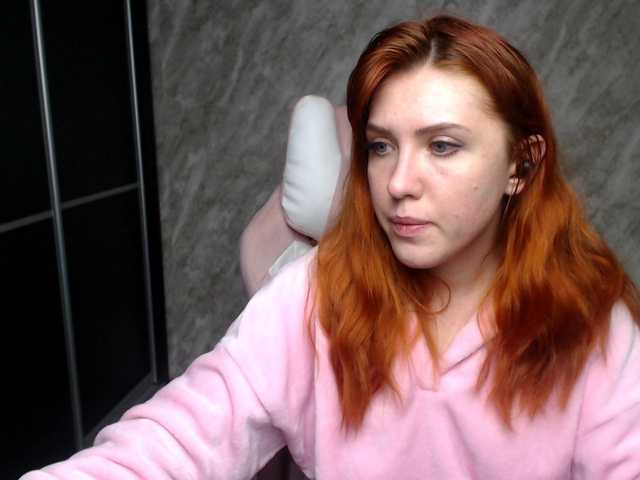 Regimasmile's BongaCams show and profile