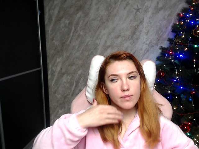 Regimasmile's BongaCams show and profile