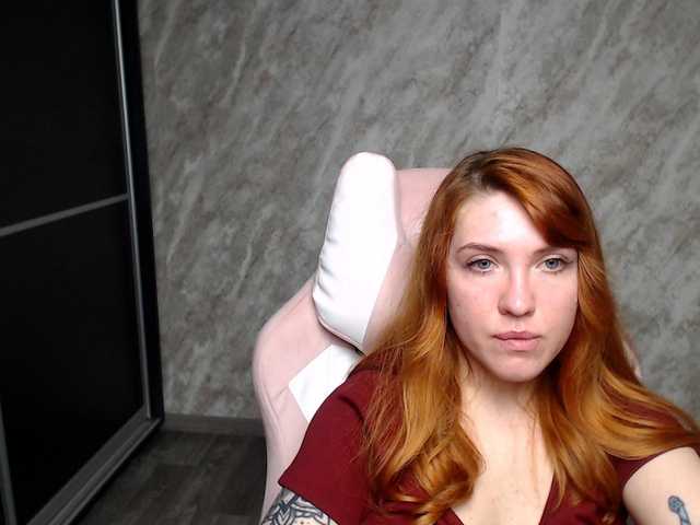 Regimasmile's BongaCams show and profile
