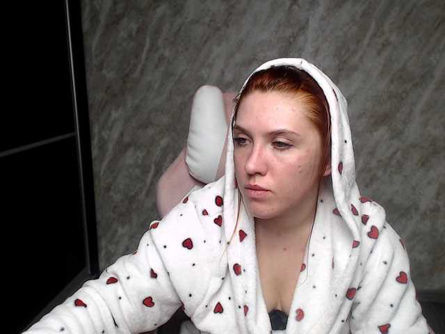 Regimasmile's BongaCams show and profile