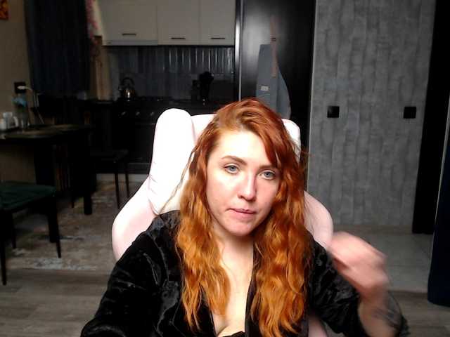 Regimasmile's BongaCams show and profile