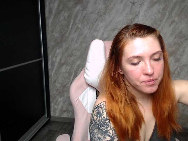 Regimasmile's BongaCams show and profile