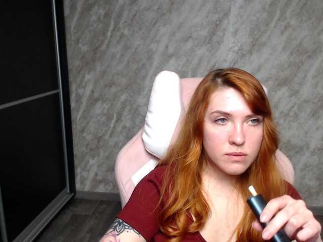 Regimasmile's BongaCams show and profile