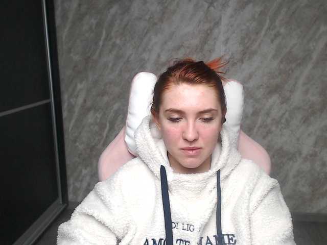 Regimasmile's BongaCams show and profile