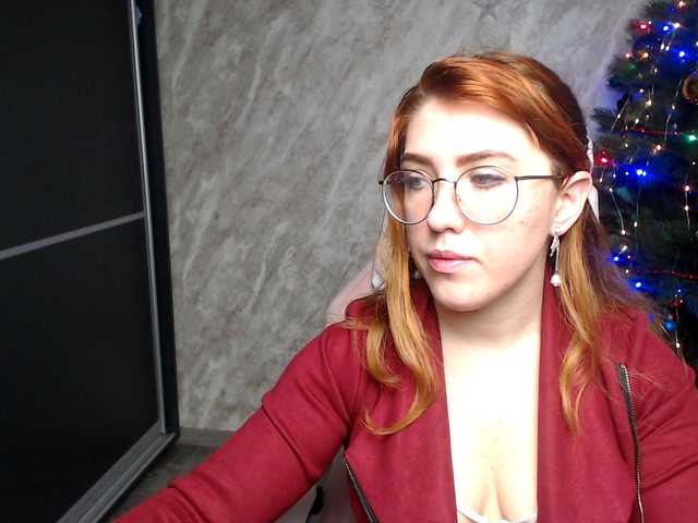 Regimasmile's BongaCams show and profile