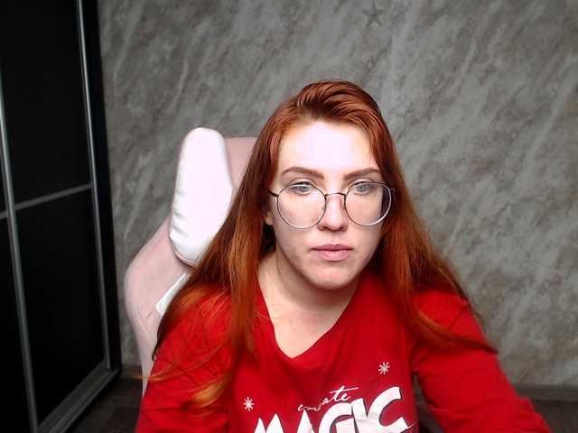 Regimasmile's BongaCams show and profile