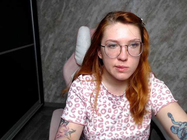 Regimasmile's BongaCams show and profile