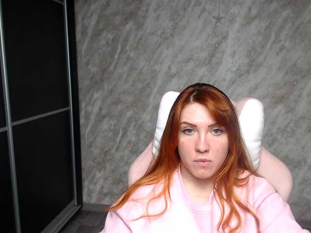 Regimasmile's BongaCams show and profile