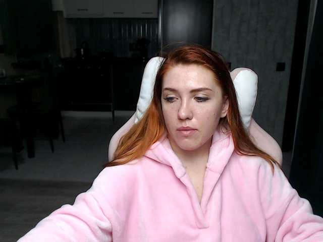 Regimasmile's BongaCams show and profile