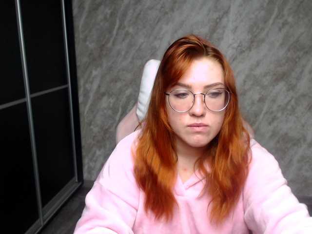 Regimasmile's BongaCams show and profile