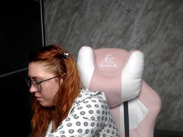 Regimasmile's BongaCams show and profile