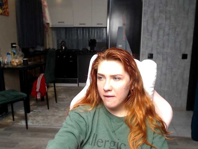 Regimasmile's BongaCams show and profile