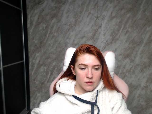 Regimasmile's BongaCams show and profile