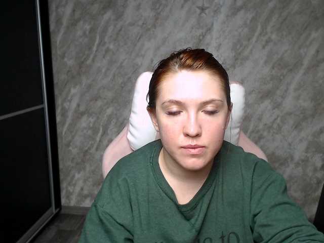 Regimasmile's BongaCams show and profile