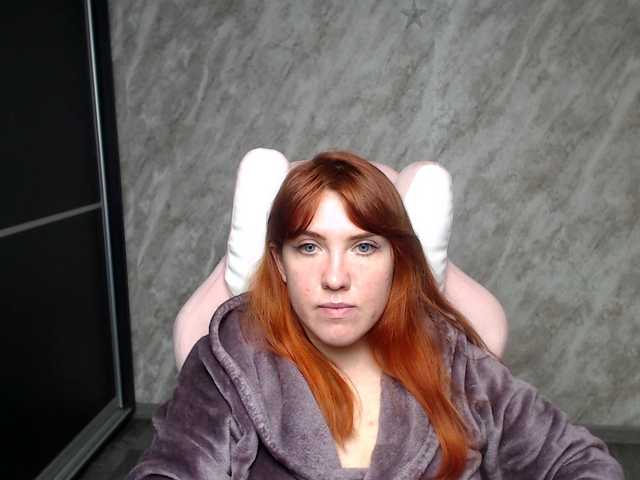 Regimasmile's BongaCams show and profile