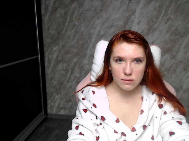 Regimasmile's BongaCams show and profile