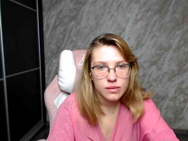 amateur nude live Regimasmile