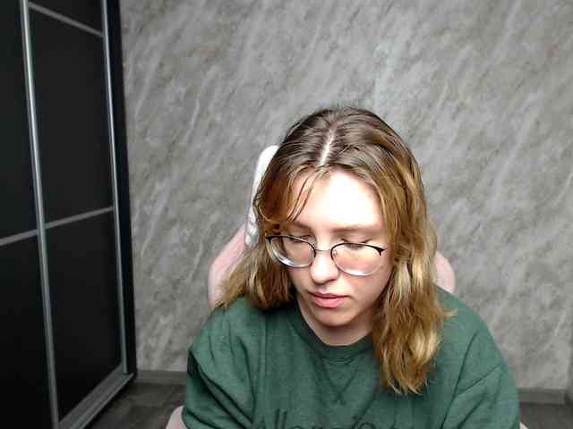 porn webcam online Regimasmile