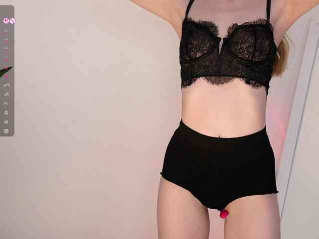 Cute_Shine webcam