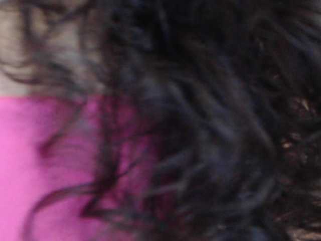 KarlieK's BongaCams show and profile