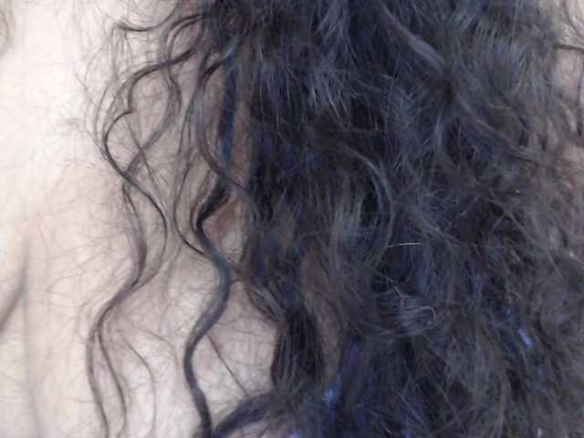 KarlieK's BongaCams show and profile