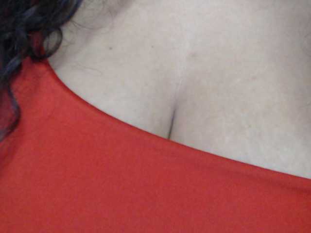 KarlieK's BongaCams show and profile