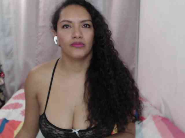 KarlieK Live Webcam on BongaCams