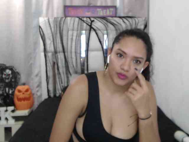 KarlieK webcam