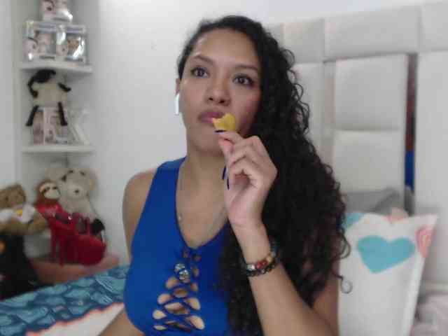 online porn cam KarlieK
