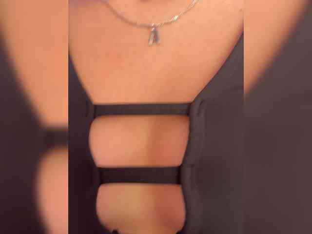 AmyBunnyy Live Webcam on BongaCams