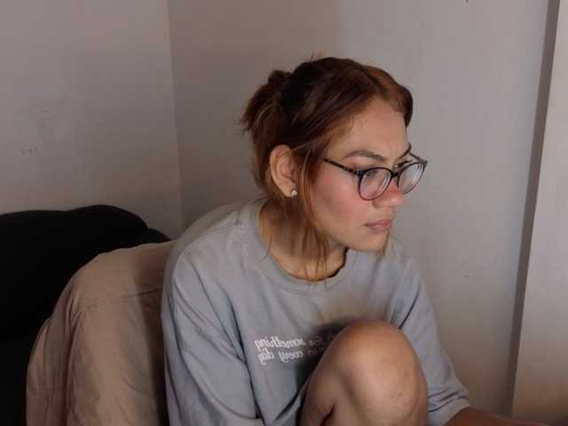venusjade's BongaCams show and profile