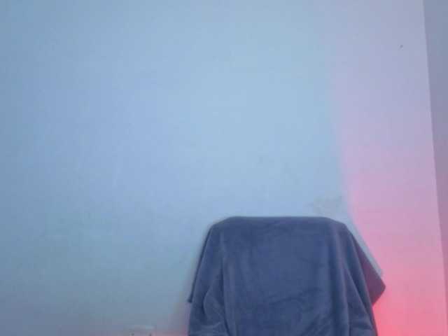 le modèle venusjade est en webcam porno dans un show sur le site bongacams, il possède les tags suivants: Latino/Hispanic,Brunette,Trimmed