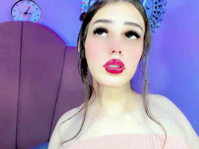 ValeriaAguilar ValeriaAguilar