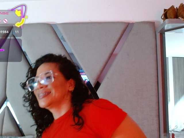 paula-daniela1's BongaCams show and profile