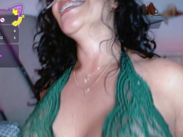 paula-daniela1's BongaCams show and profile