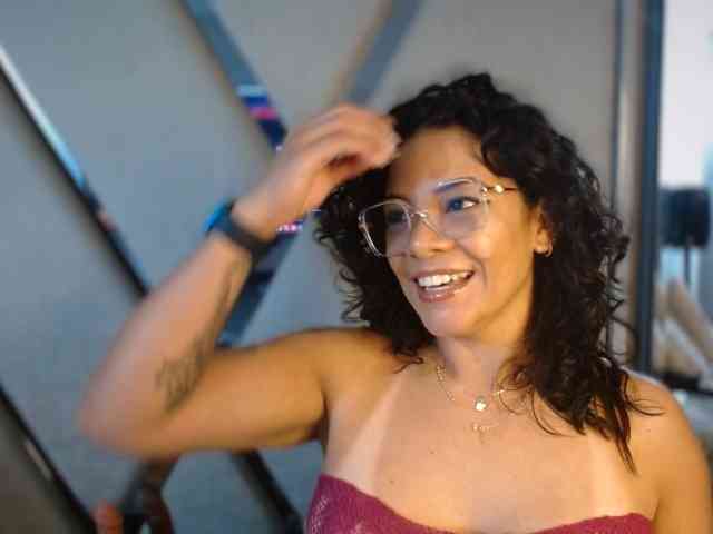 paula-daniela1 webcam