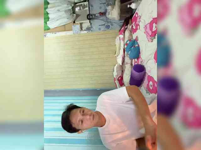 sexylhady214 webcam
