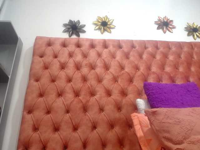  ANA-BULLOCK- chat room