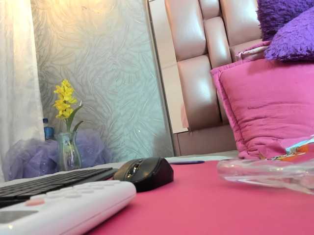 ANA-BULLOCK-'s BongaCams show and profile