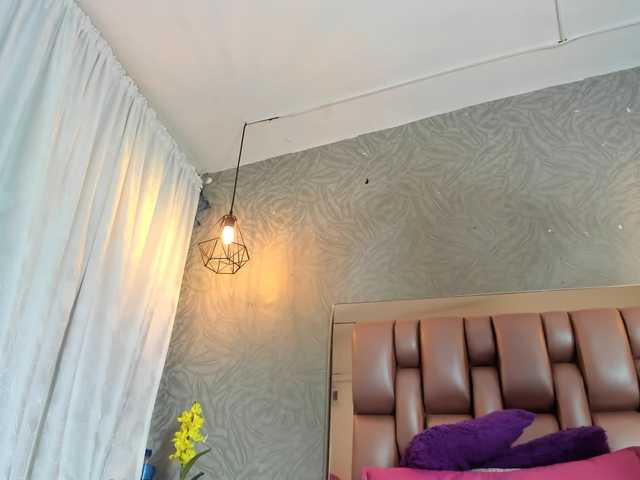 ANA-BULLOCK-'s BongaCams show and profile