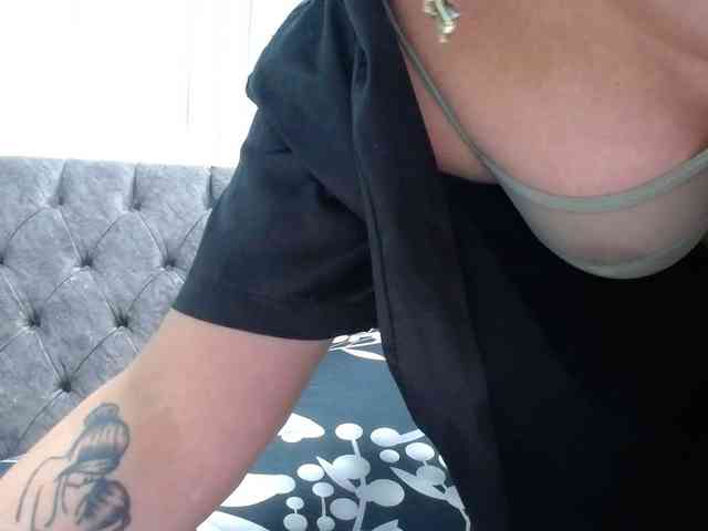 ANA-BULLOCK- ANA-BULLOCK-