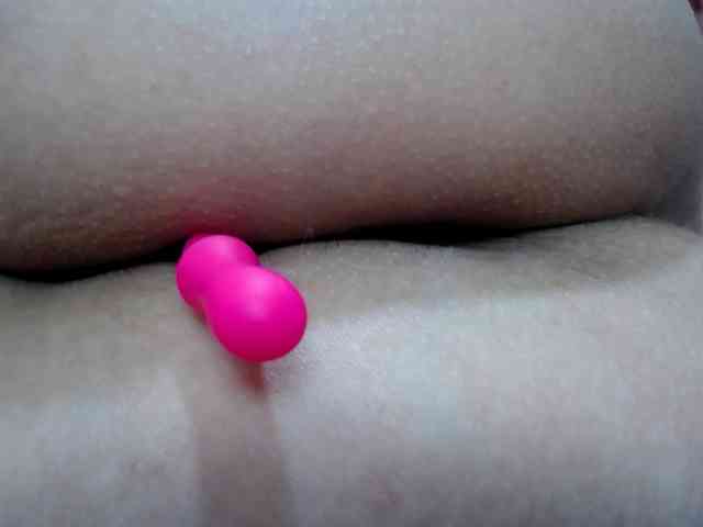 ANA-BULLOCK- webcam