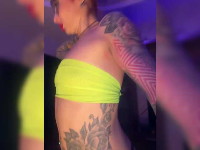 Neulivimie's BongaCams show and profile