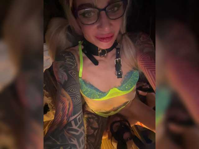 Neulivimie's BongaCams show and profile